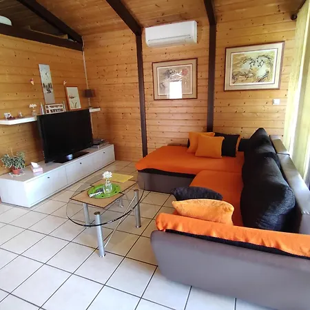 Tatil Evi Max In Koblenz-guels Am Guelser Moselbogen *