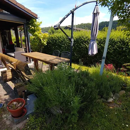 Max In Koblenz-guels Am Guelser Moselbogen *