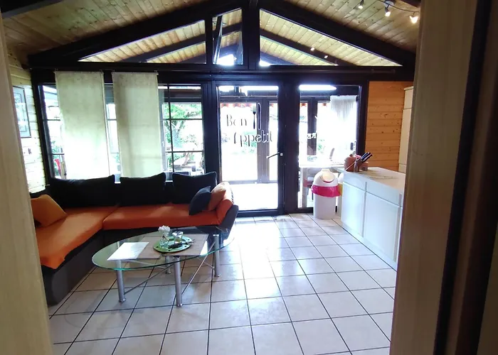 Max In Koblenz-guels Am Guelser Moselbogen Semesterbostad *